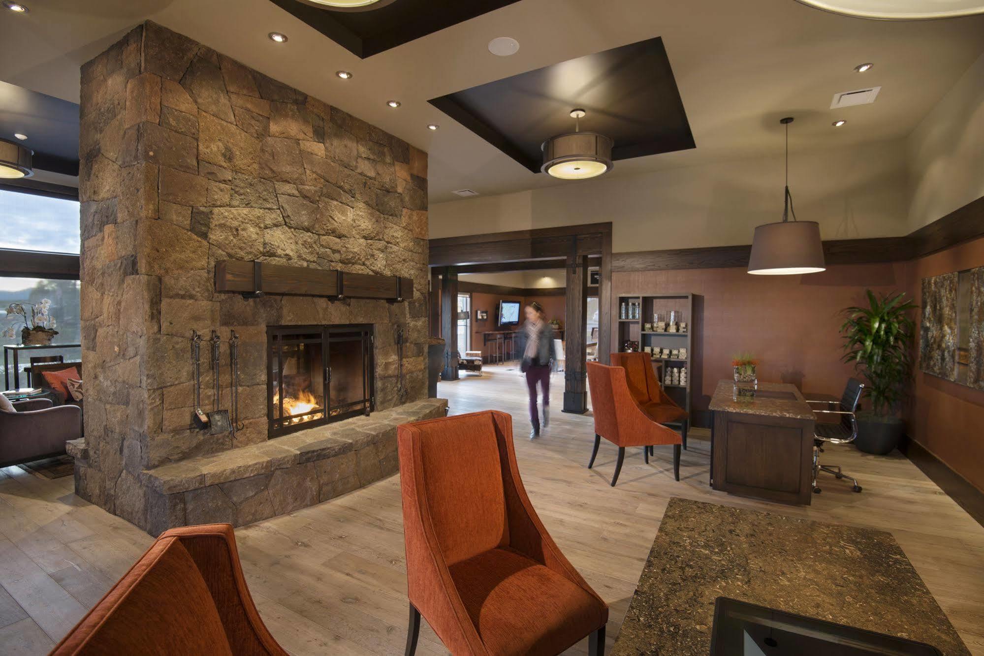 Tetherow Hotel Deschutes River Woods Esterno foto